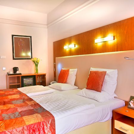 Ametyst Hotel Praha Exterior photo