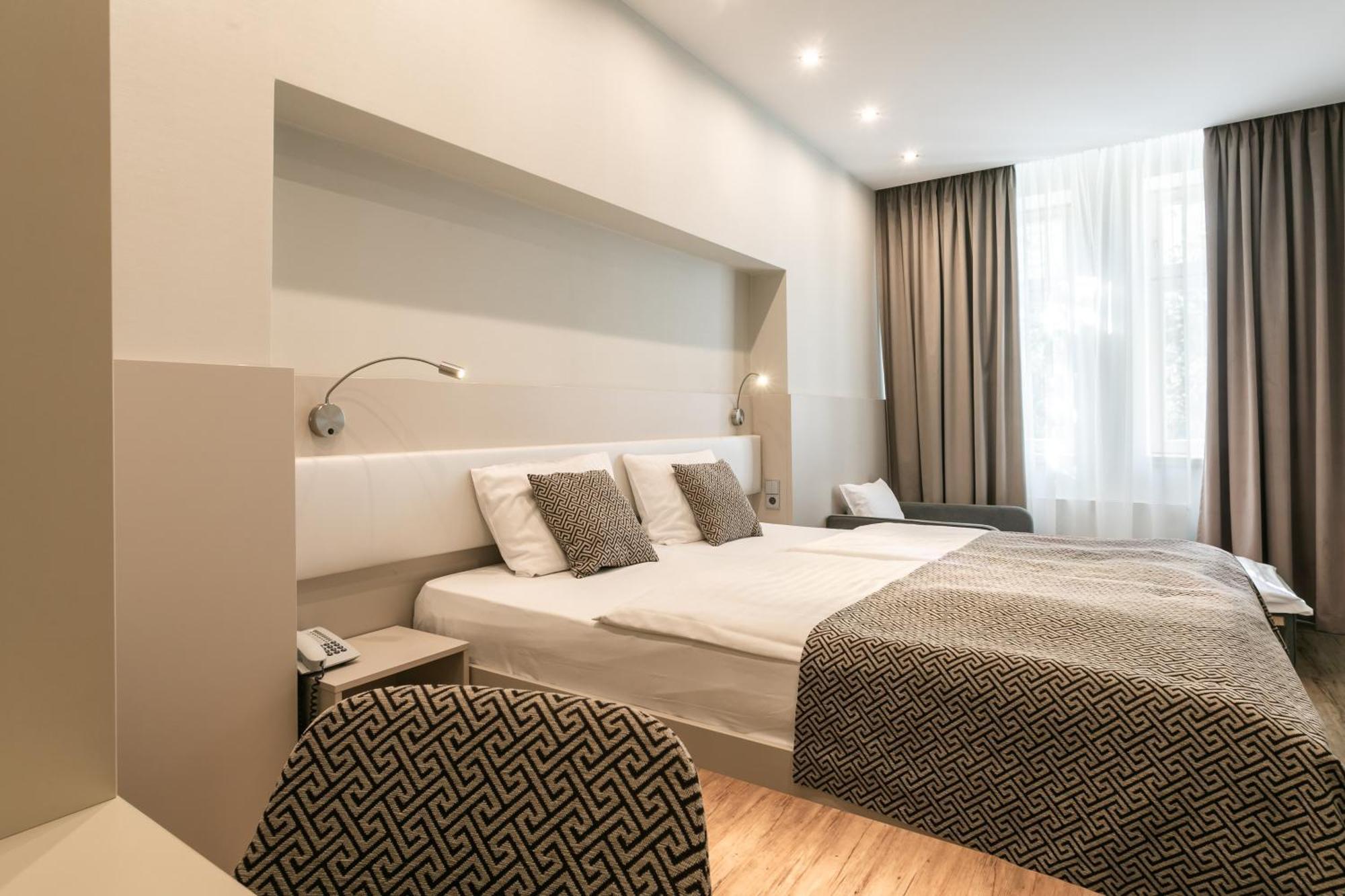 Ametyst Hotel Praha Exterior photo